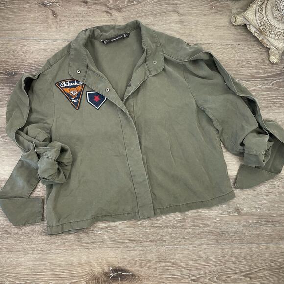 Zara Tops - Zara XS Army green Patch Top E Roller Rink GWomens Chihuahua Snap Shirt Trafaluc